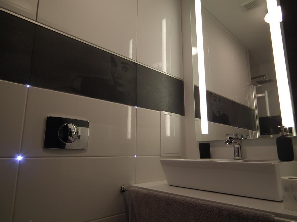 Kazimir Apartament Lodz Dış mekan fotoğraf